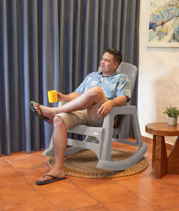 ¿Son los muebles de plástico la mejor inversión para tu hogar en Costa Rica?