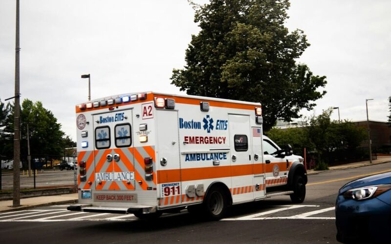 Asignación eficiente de ambulancias con software avanzado